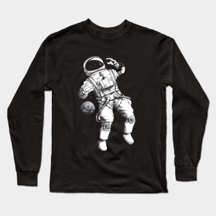 casual cosmic astronaut t-shirt for special gift Long Sleeve T-Shirt